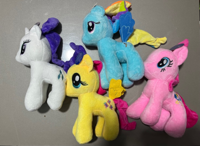 PELÜK PONNY AT RENKLİ